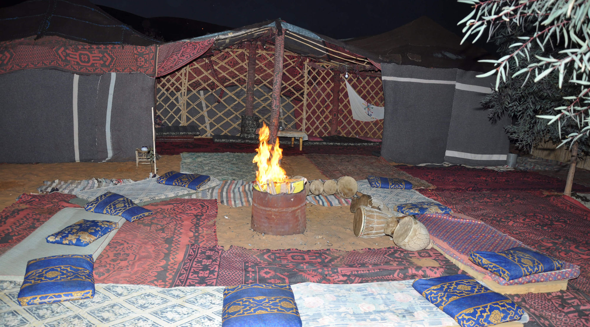 Nasser Palace Hotel & Bivouacs Hassilabied المظهر الخارجي الصورة